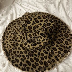 Zara floppy hat